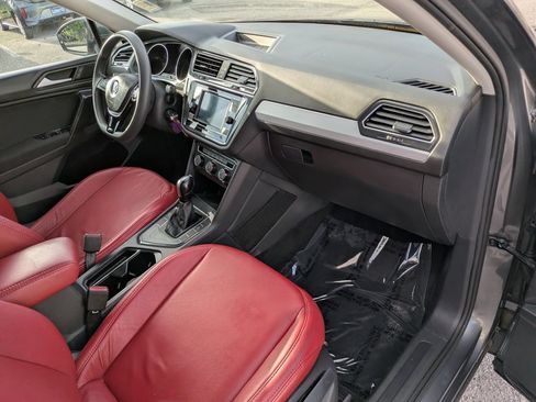 Certified 2021 Volkswagen Tiguan S FWD image 10