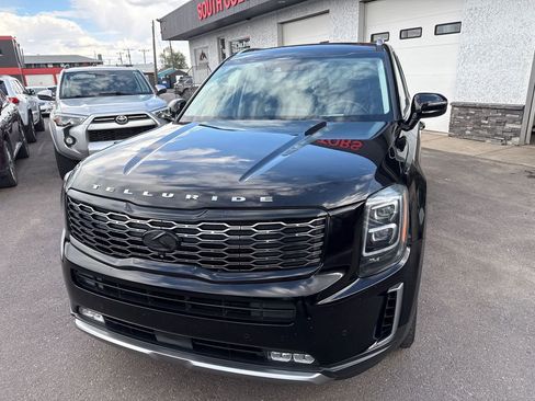 Used 2020 Kia Telluride SX w/ SX Prestige Package AWD/4WD image 3