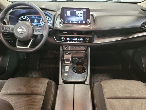 Certified 2024 Nissan Rogue SV image 21