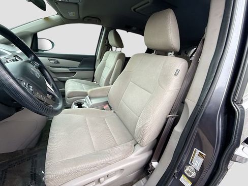 Used 2016 Honda Odyssey SE image 19
