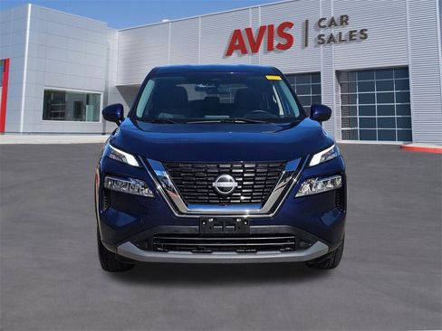Used 2023 Nissan Rogue SV image 10