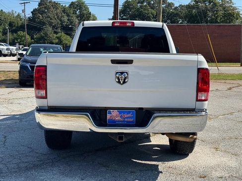 Used 2021 RAM 1500 Tradesman w/ Tradesman SXT Package RWD image 4