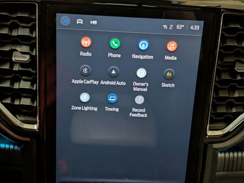 Used 2024 Ford Ranger Lariat w/ Trailer Tow Package image 23