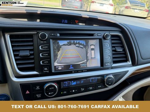 Used 2019 Toyota Highlander Limited Platinum AWD/4WD image 31