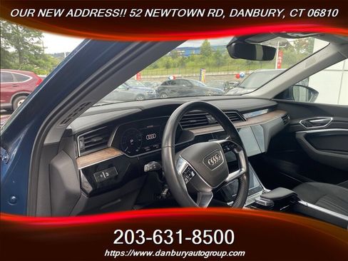 Used 2019 Audi e-tron Premium Plus AWD/4WD image 11