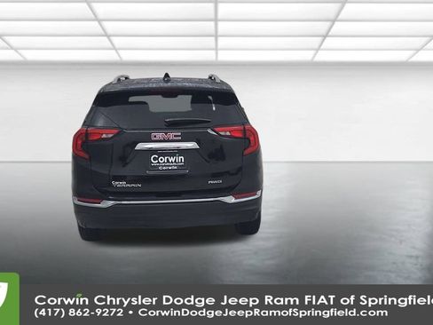 Used 2018 GMC Terrain SLT w/ Preferred Package image 14