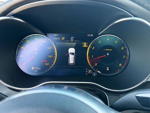 Used 2022 Mercedes-Benz GLC 300 image 39