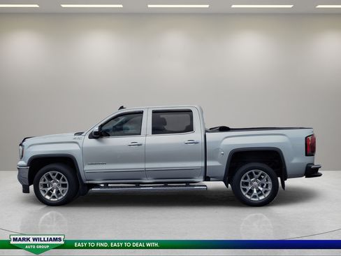 Used 2018 GMC Sierra 1500 SLT AWD/4WD image 7