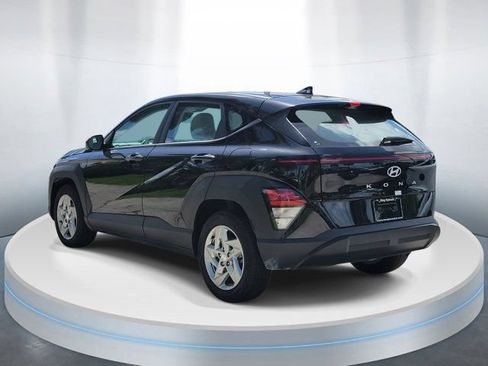 Certified 2026 Hyundai Kona SE FWD image 3