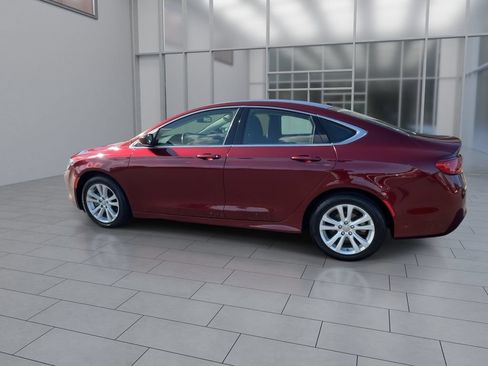 Used 2016 Chrysler 200 Limited w/ Convenience Group FWD image 6