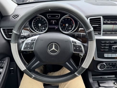 Used 2014 Mercedes-Benz ML 350 4MATIC image 25