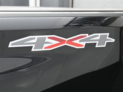 Used 2022 Chevrolet Silverado 2500 LTZ w/ Snow Plow Prep/Camper Package image 21