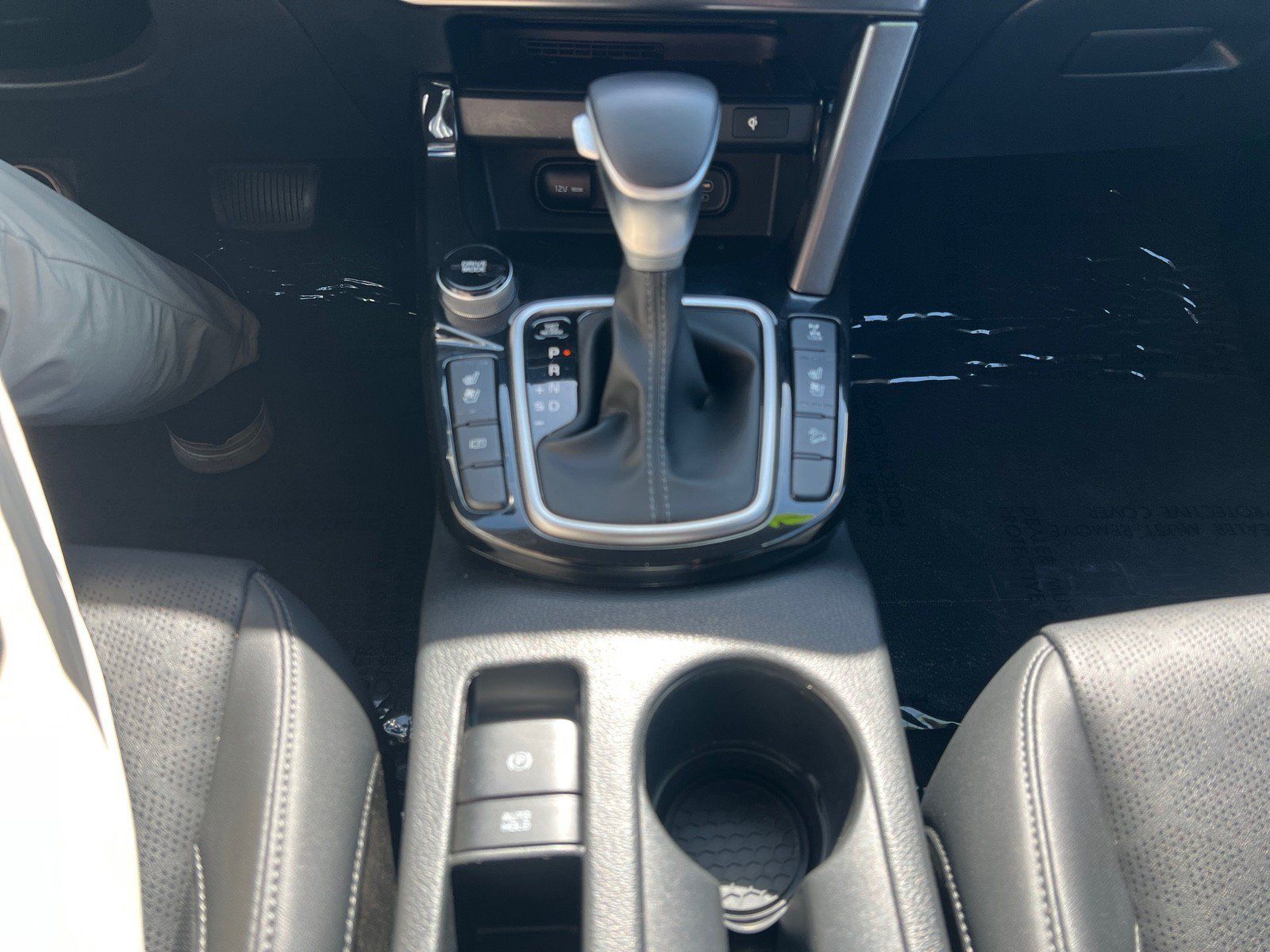 Used 2024 Kia Seltos SX w/ SX Sunroof Package AWD/4WD image 30