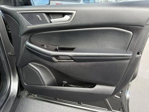 Used 2020 Ford Edge SEL w/ Convenience Package image 23