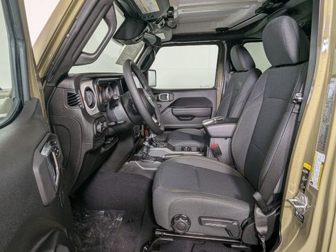 New 2026 Jeep Gladiator Sport image 15