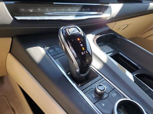 Certified 2023 Cadillac Escalade Premium Luxury AWD/4WD image 52