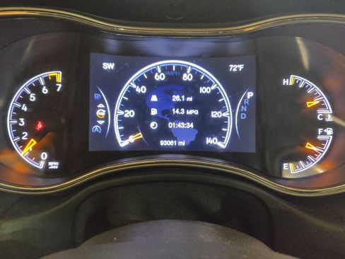 Used 2017 Jeep Grand Cherokee Limited RWD image 23