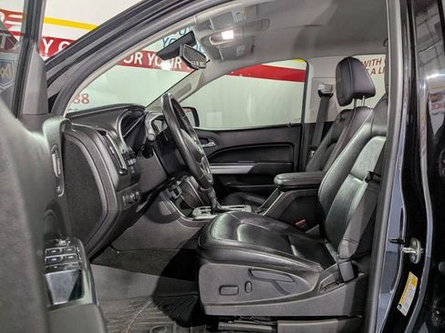 Used 2018 Chevrolet Colorado ZR2 w/ ZR2 Midnight Special Edition image 18