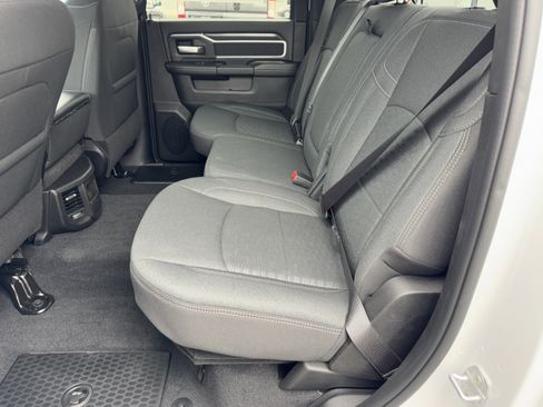 New 2025 RAM 2500 Big Horn image 32