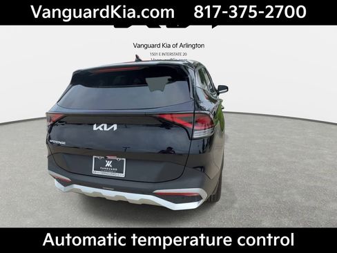 Certified 2025 Kia Sportage EX FWD image 9