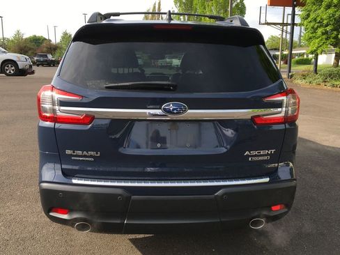 Used 2023 Subaru Ascent Touring AWD/4WD image 5