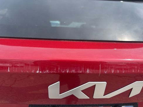 Used 2023 Kia Sorento EX AWD/4WD image 10