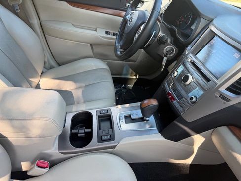 Used 2013 Subaru Outback 2.5i Limited image 23