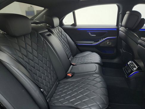 Certified 2023 Mercedes-Benz S 500 4MATIC image 25