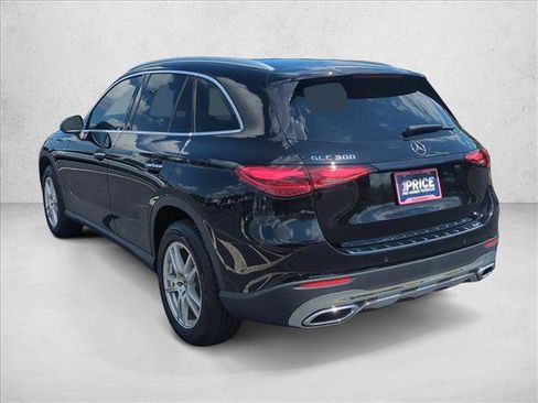 Used 2023 Mercedes-Benz GLC 300 image 8