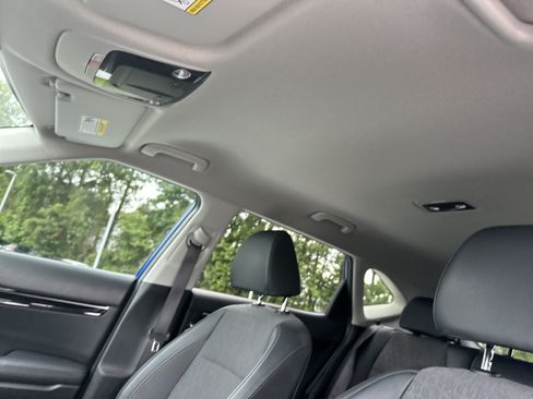 Used 2024 Kia Seltos S FWD image 28
