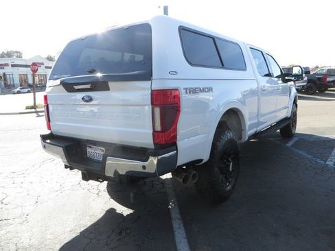 Used 2021 Ford F350 Lariat w/ Tremor Off-Road Package image 5