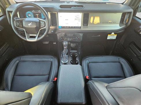 New 2025 Ford Bronco Outer Banks image 15