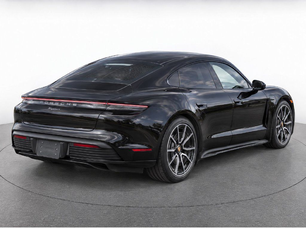 Certified 2022 Porsche Taycan Turbo S AWD/4WD image 5