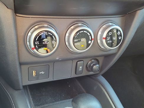 Used 2022 Mitsubishi Outlander Sport FWD image 30