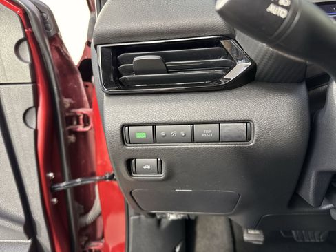 Used 2021 Nissan Sentra SV image 14