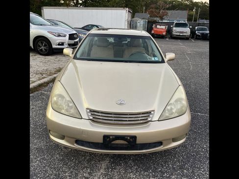 Used 2002 Lexus ES 330 image 1