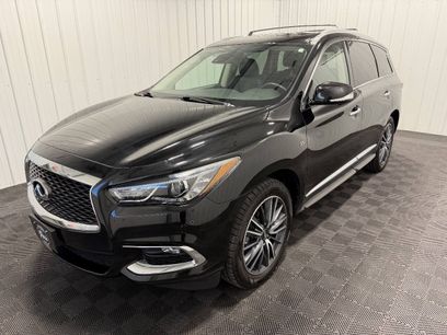 Used 2019 INFINITI QX60 Luxe w/ Essential Package