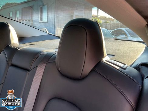 Used 2023 Tesla Model 3 Standard Range image 31