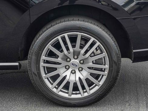 Certified 2023 Ford Expedition Max Platinum AWD/4WD image 11