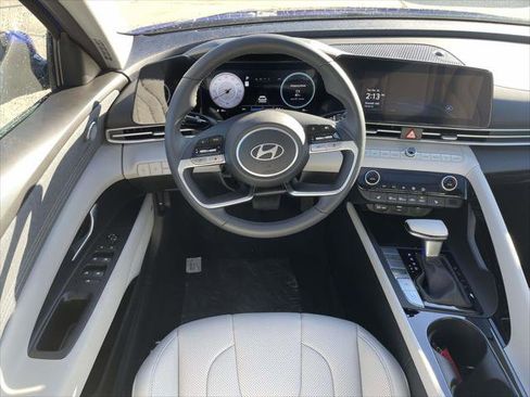 New 2026 Hyundai Elantra Limited image 7