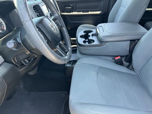 Used 2019 RAM 1500 Express w/ Wheel & Sound Group AWD/4WD image 25