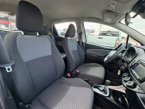 Used 2017 Toyota Yaris L FWD image 18