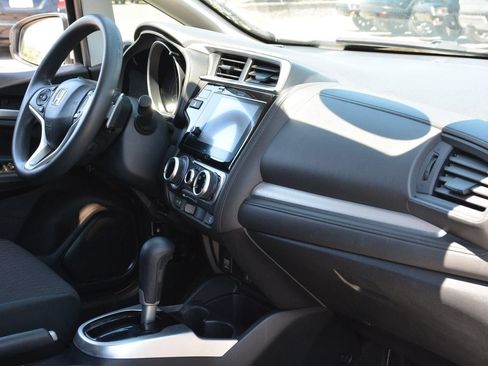 Used 2018 Honda Fit EX image 20