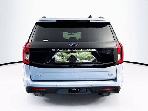 New 2026 Ford Expedition Max Active RWD image 5