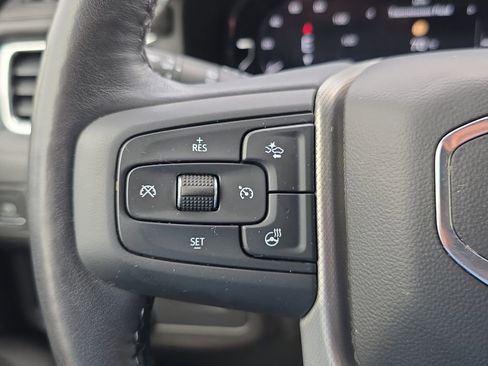 Used 2022 GMC Yukon XL Denali AWD/4WD image 19