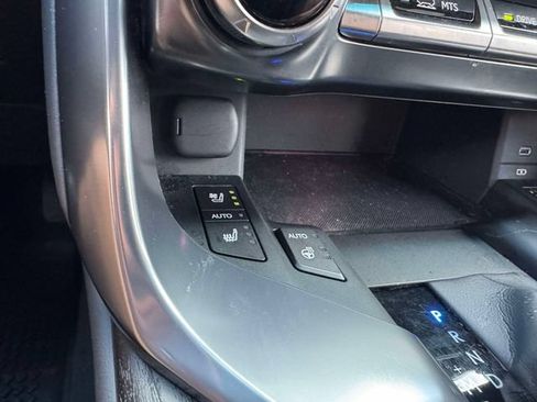 Used 2025 Lexus LX 600 4WD w/ Accessory Package (2T) image 34