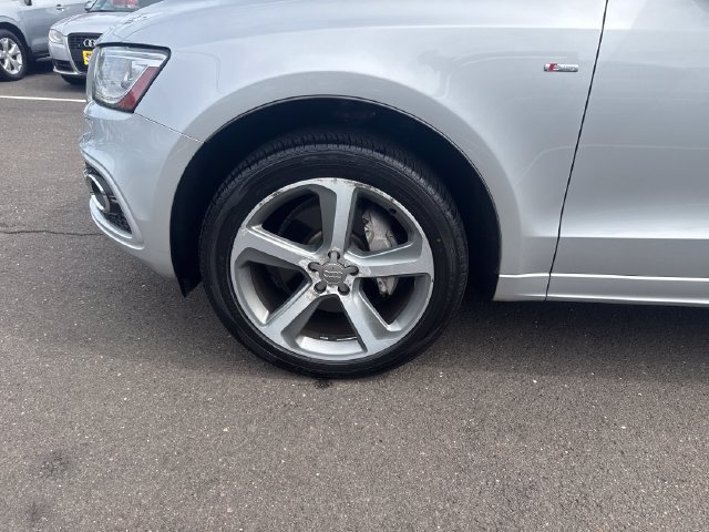 Used 2013 Audi Q5 3.0T Prestige w/ Prestige Pkg AWD/4WD image 28