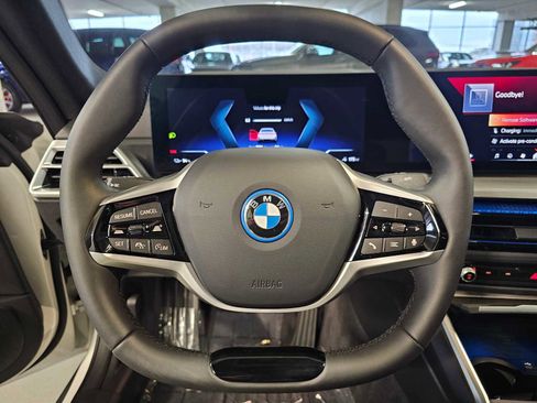 Used 2025 BMW i4 xDrive40i w/ Parking Assistance Package image 12