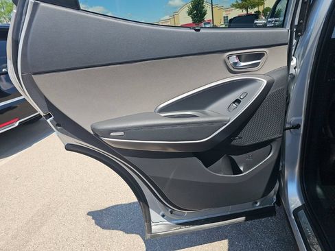 Used 2017 Hyundai Santa Fe Sport w/ 2.4L Tech Package 04 AWD/4WD image 30