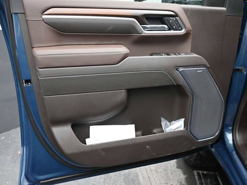 New 2026 GMC Sierra 2500 Denali w/ Denali Reserve Package image 11